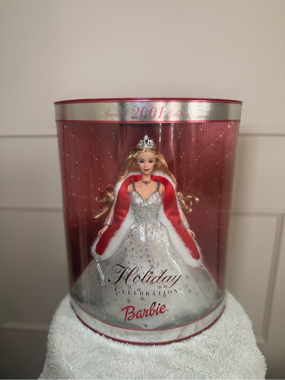 Vintage 2001 Holiday Celebration Barbie Special Edition NIB